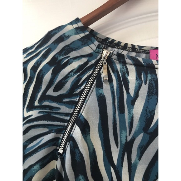 Max & Rina Tunic Top Blouse Blue Zebra Print Zipper Accents Size Small - Picture 4 of 9